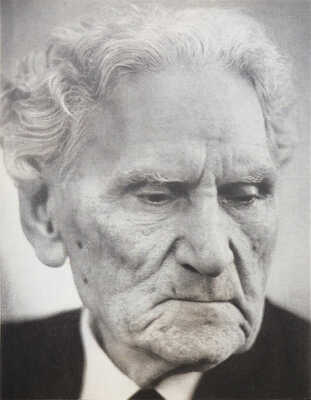 Лот из двух изданий, посвященных жизни и творчеству художника М. Сарьяна: